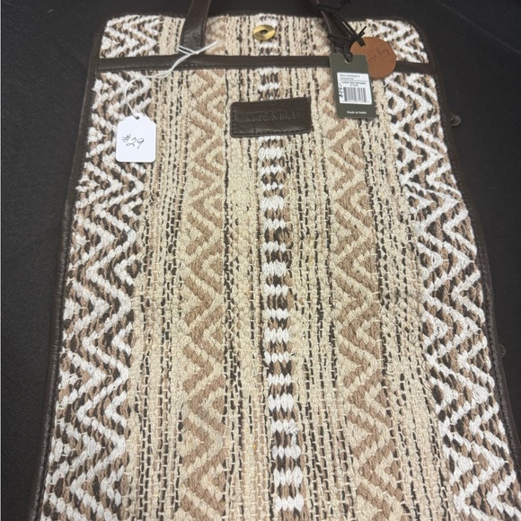 Woven Patterned Tote Bag - Picture 2 of 3